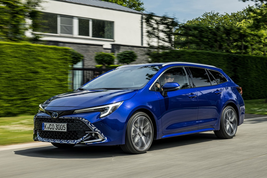 Toyota Corolla 1.8 Hybrid Touring Sport