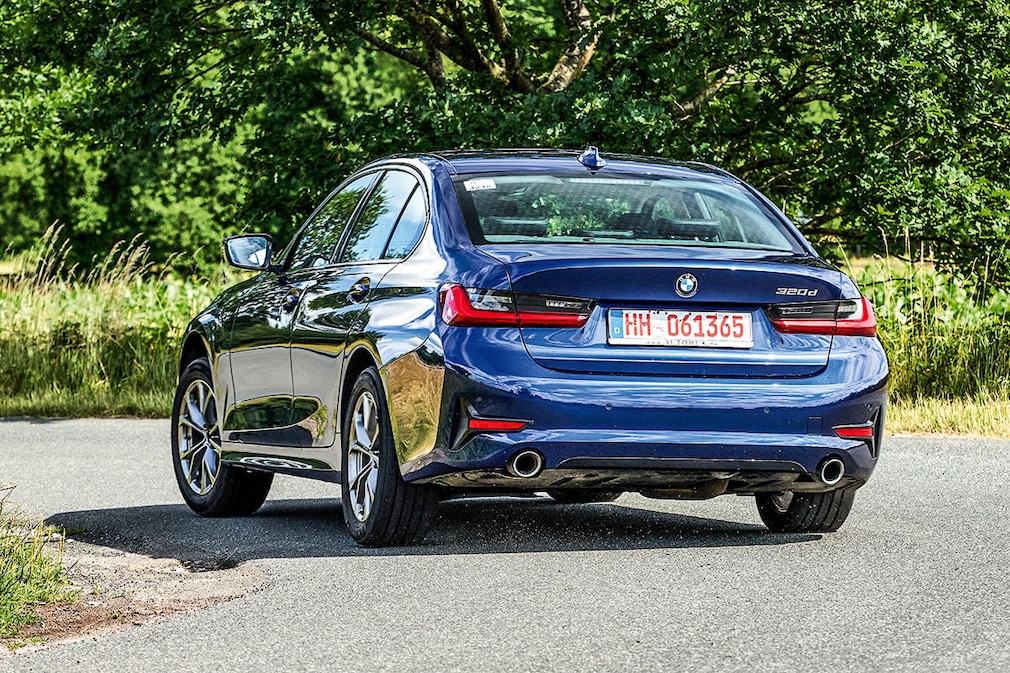 BMW 320d Sport Line