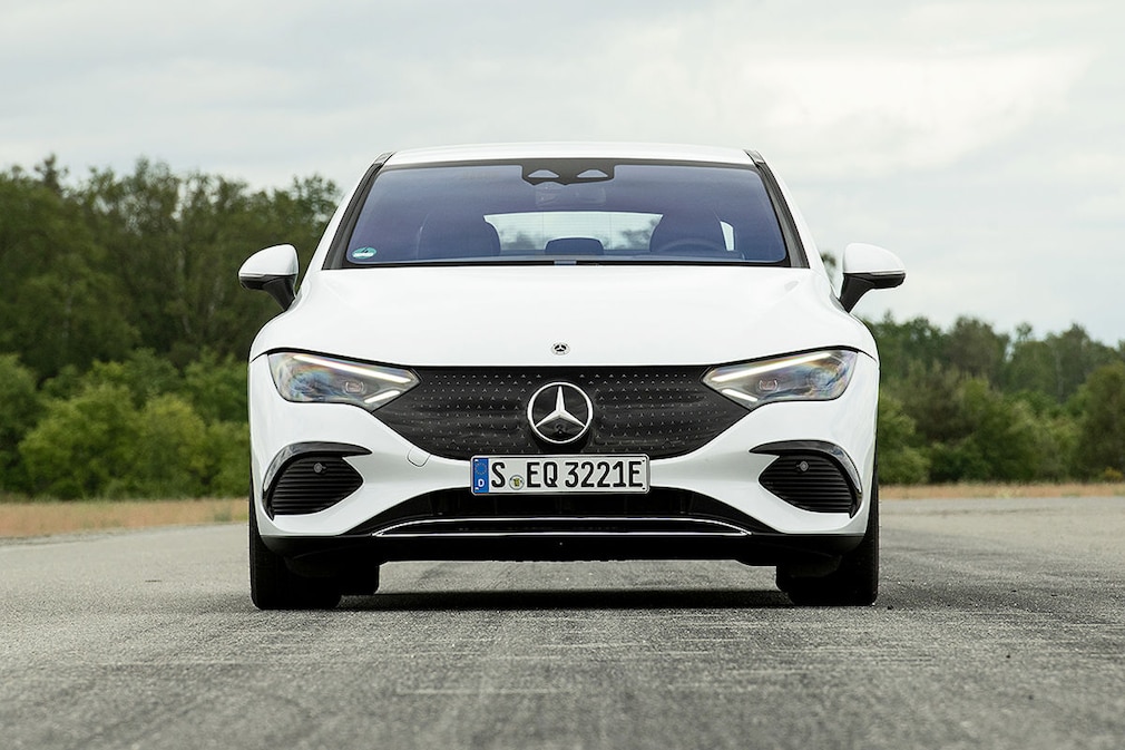 Mercedes EQE 350+