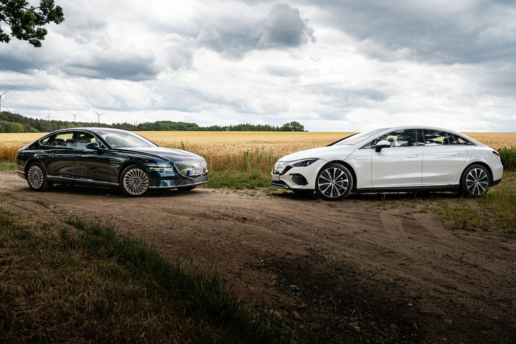 Mercedes EQE 350+ Genesis Electrified G80