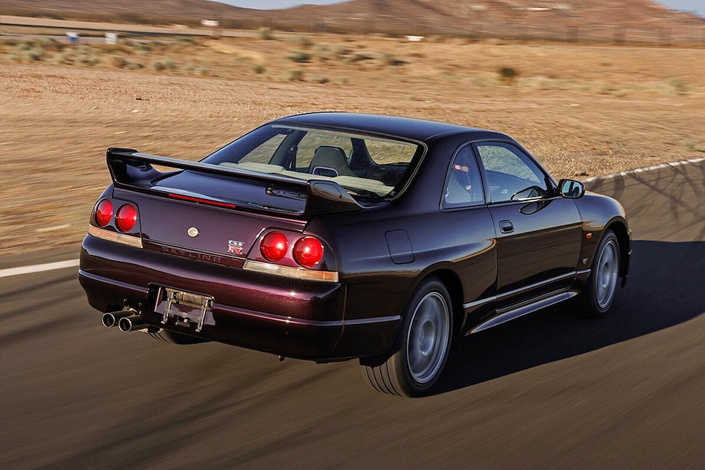 Nissan Skyline GT-R 1995