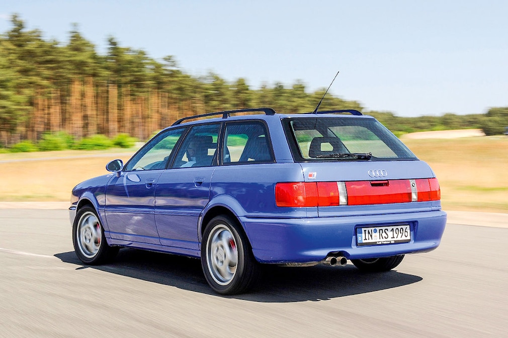 AUDI RS 2 AVANT