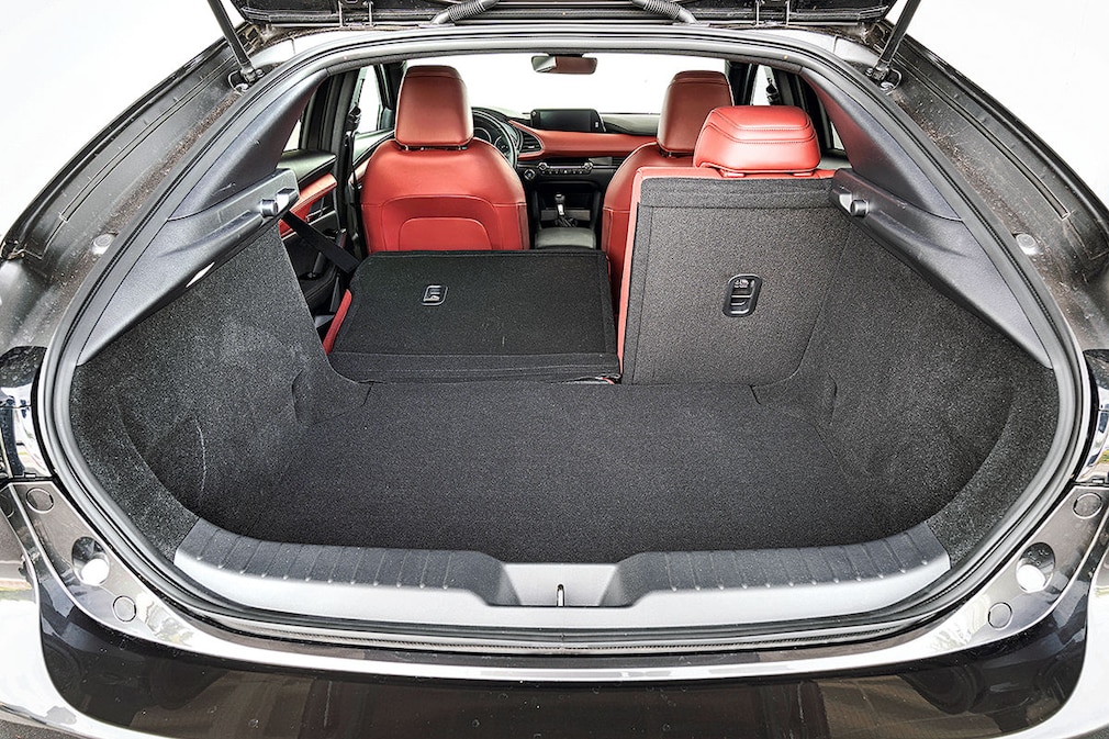 Mazda 3 e-Skyactiv X