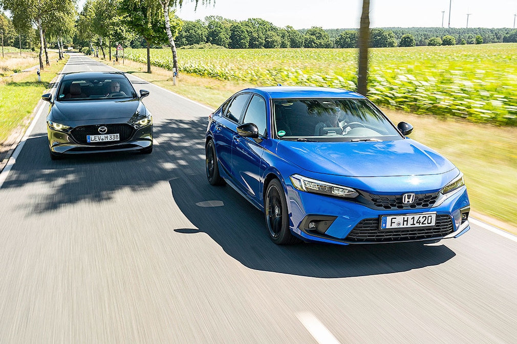 Honda Civic e:HEV Mazda 3 e-Skyactiv X