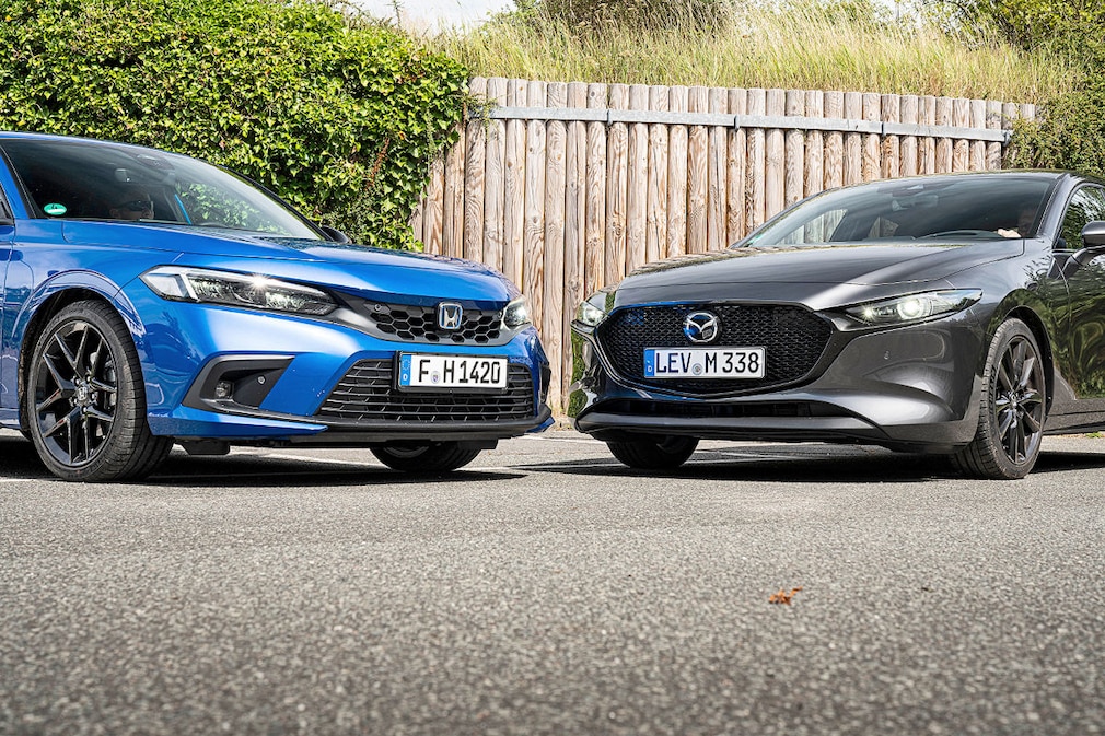 Honda Civic e:HEV Mazda 3 e-Skyactiv X