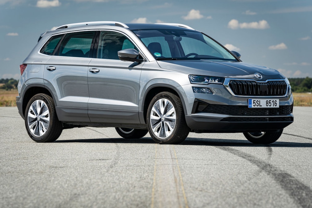 VT Kia Niro 1.6 Mazda CX-30 2.0 Skoda Karoq 1.5