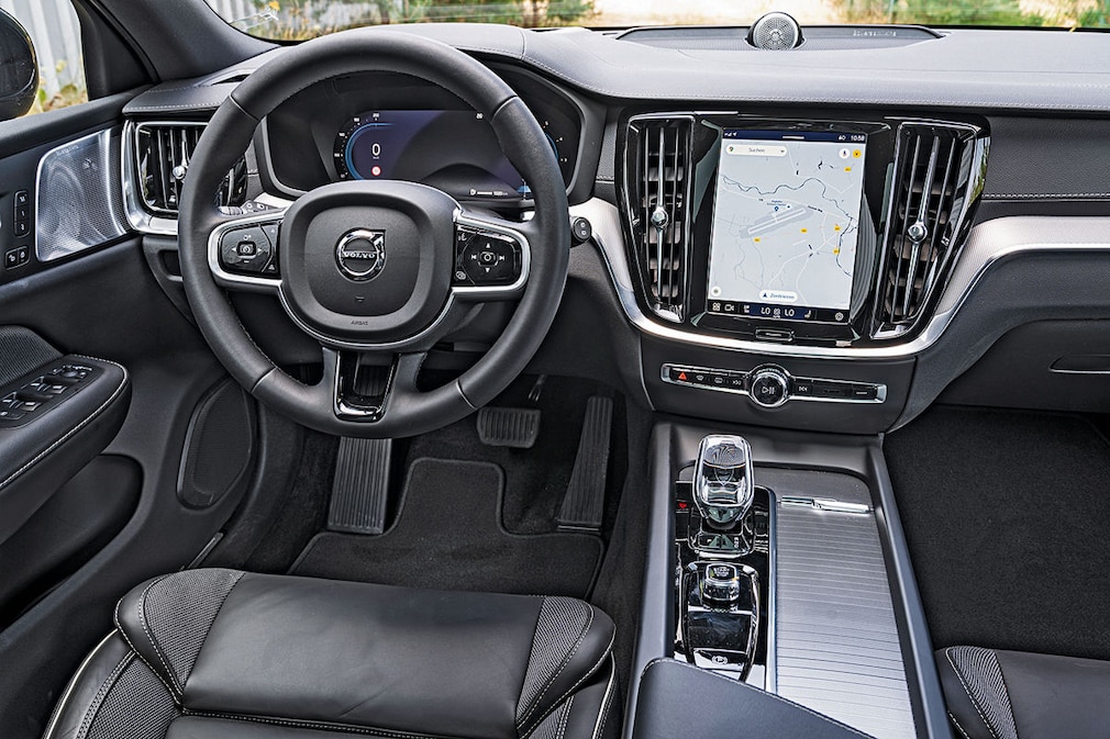 Volvo V60 Cross Country B4 AWD