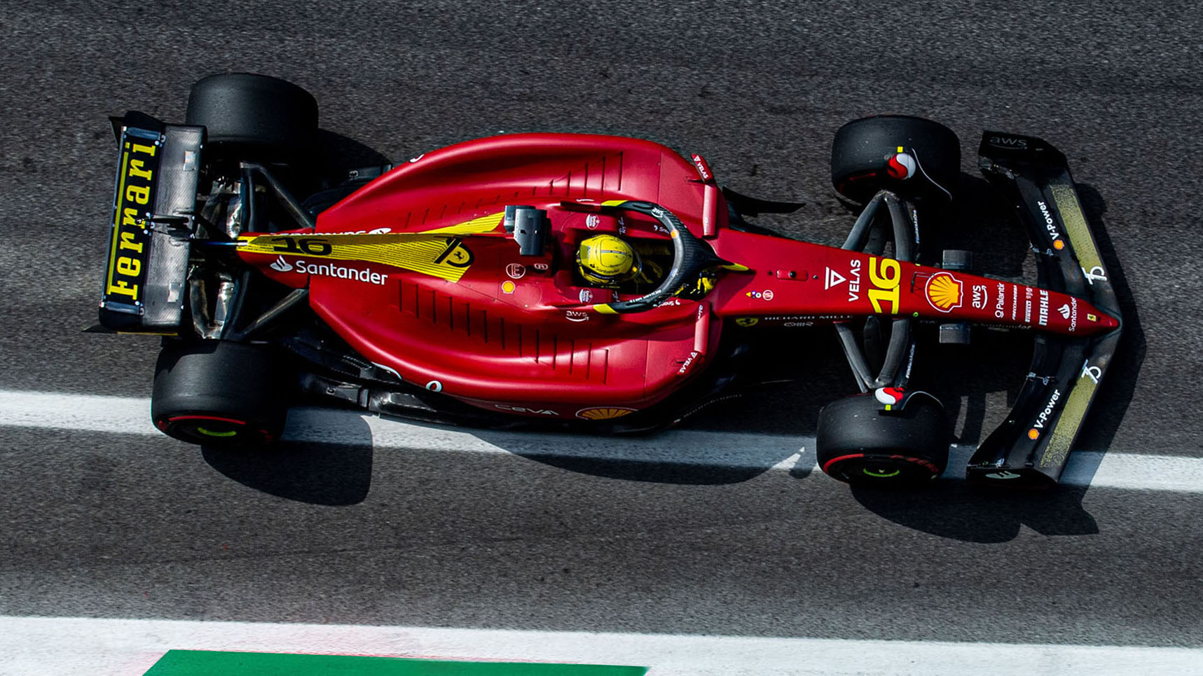 Formel 1 Italien-GP Leclerc fährt Bestzeit im Ferrari-Mekka