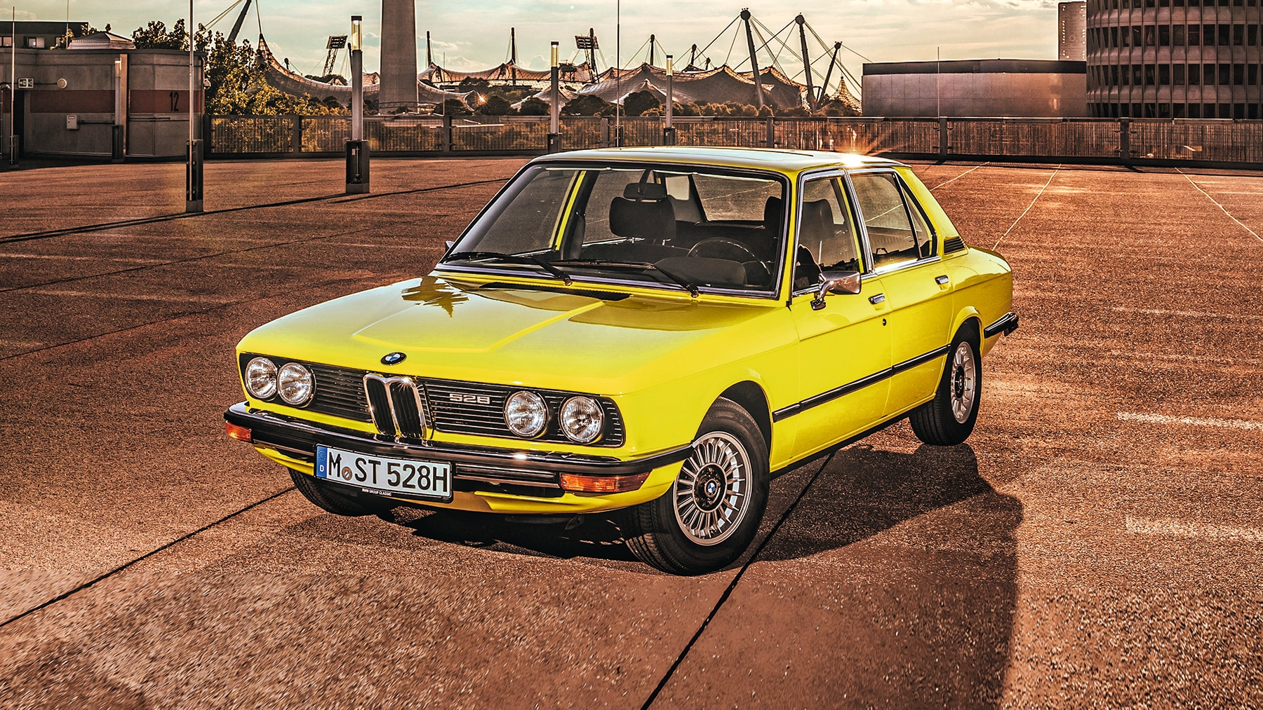 BMW 528 OlympischeZeitreise im 5er BMW (E12) AUTO BILD Klassik