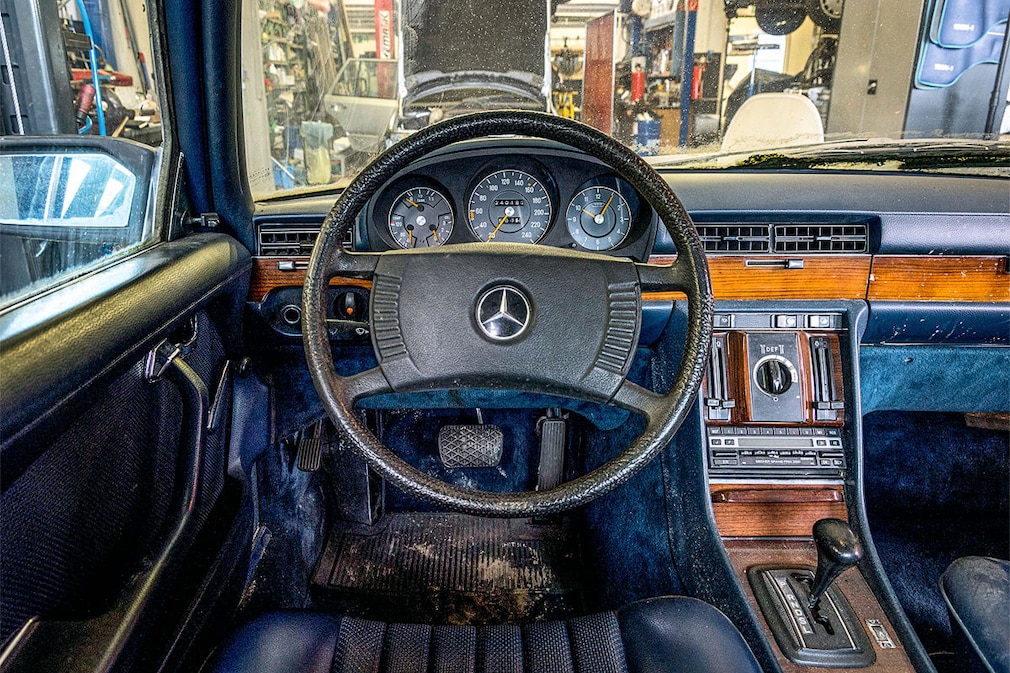 Mercedes W116
