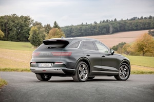 Genesis Electrified GV70