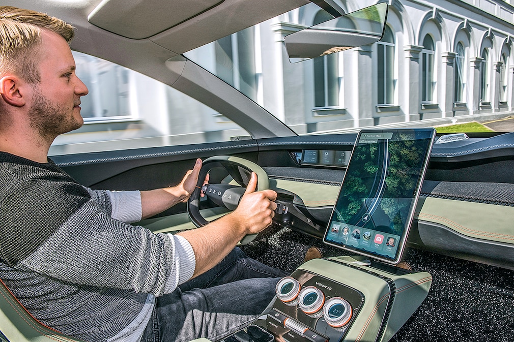 SKODA VISION 7S
