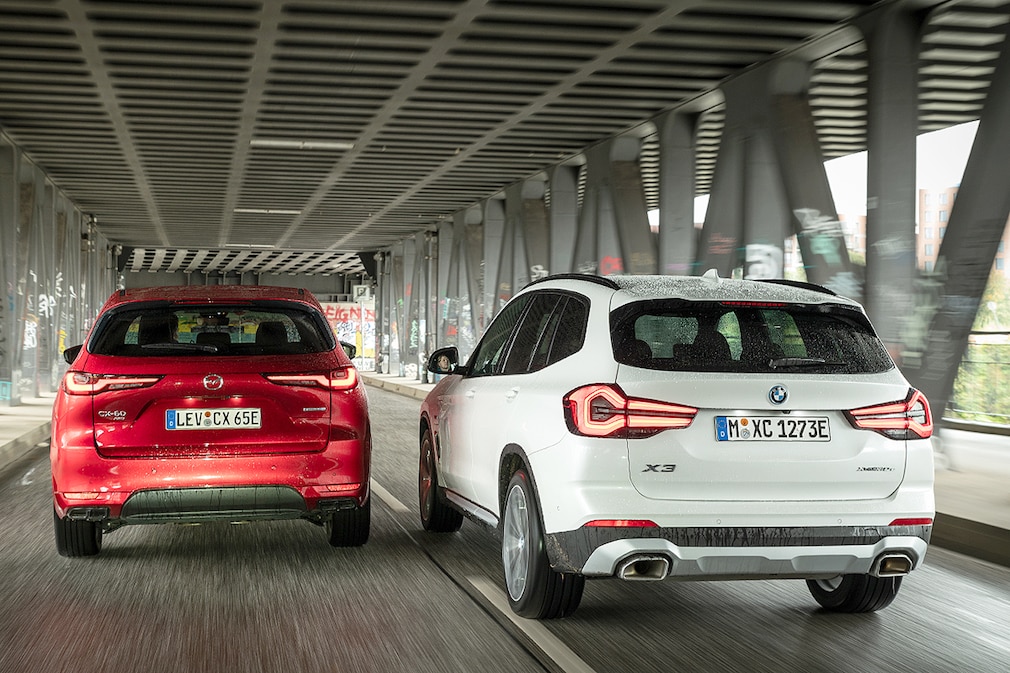 Mazda CX-60 Plug-in-Hybrid    BMW X3 xDrive30e