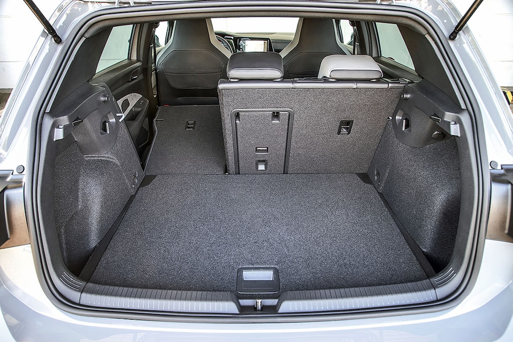 VW Golf 1.5 eTSI DSG