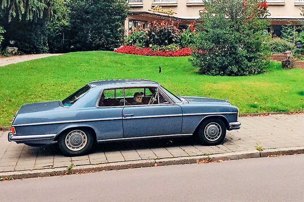 Mercedes 250 CE