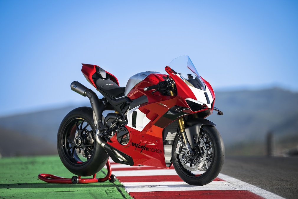 Panigale V4 R