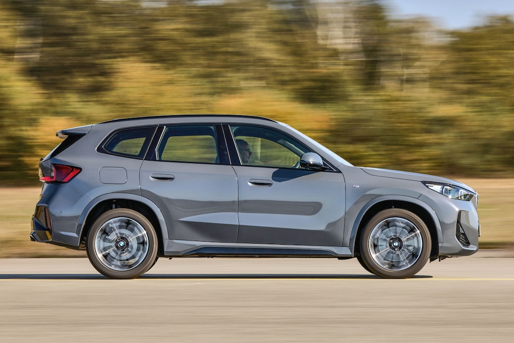 BMW X1 xDrive23i