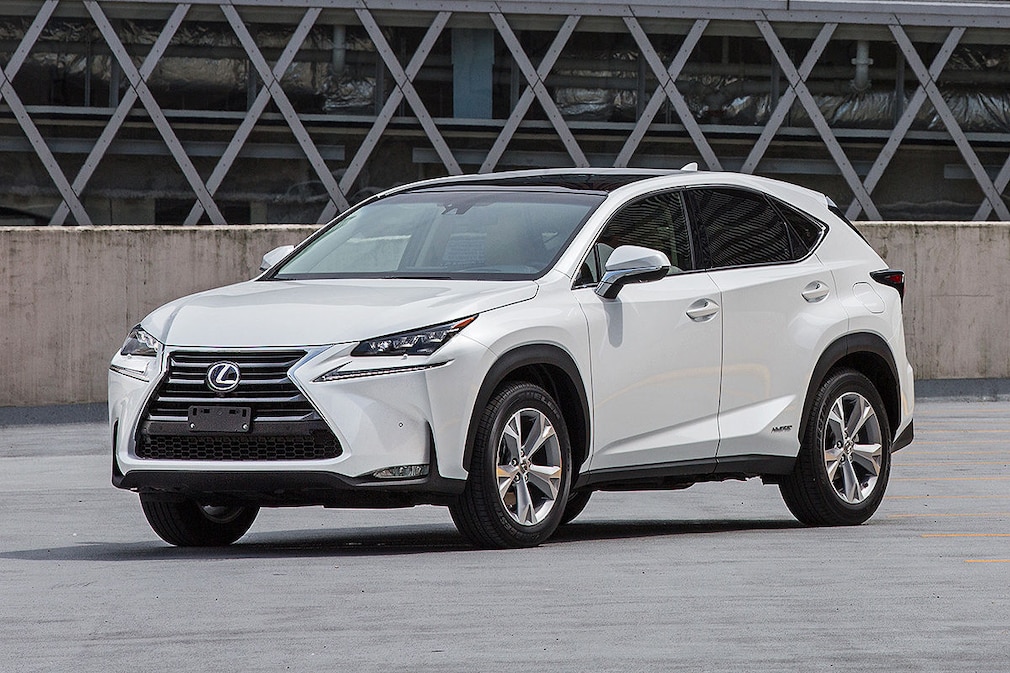 Lexus NX 300h