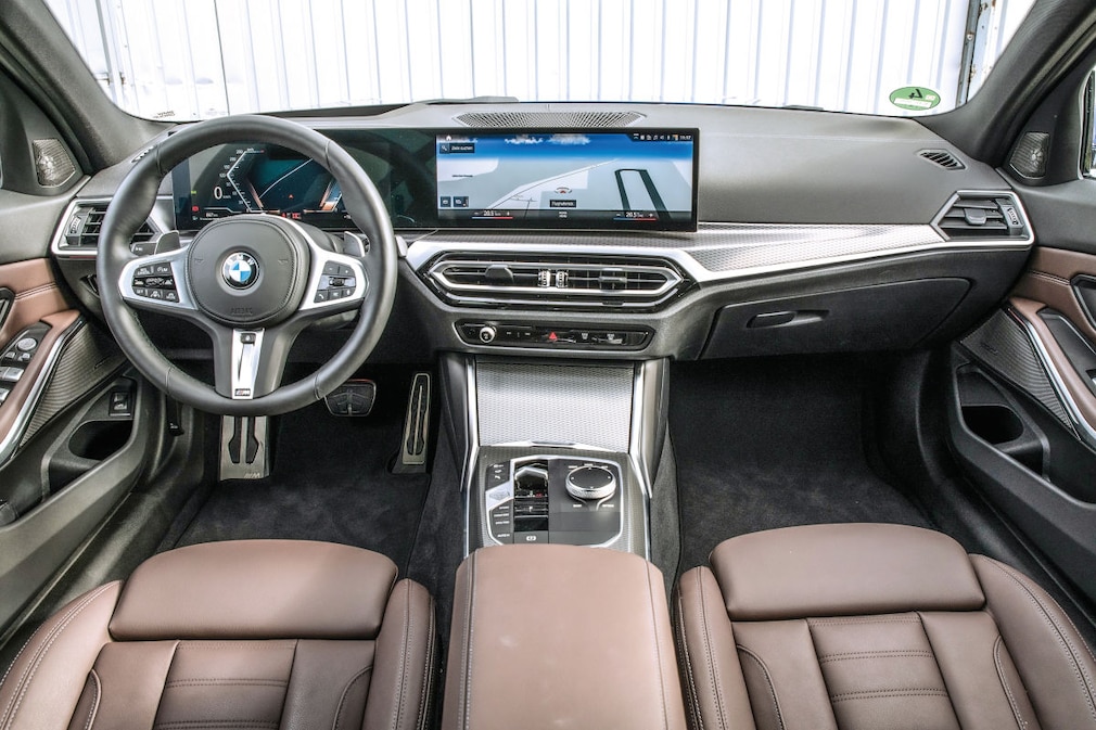BMW 330d Touring