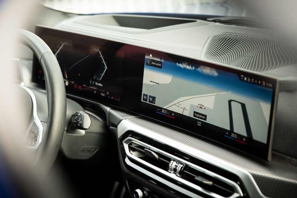 BMW 330d Touring
