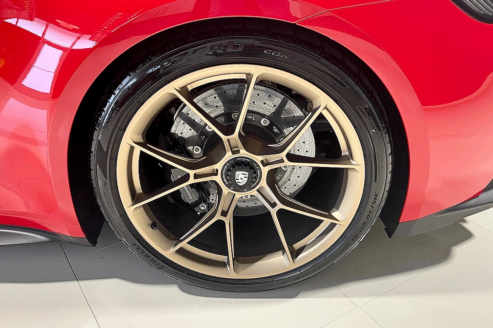 Porsche 911 GT3 Touring 6-Speed