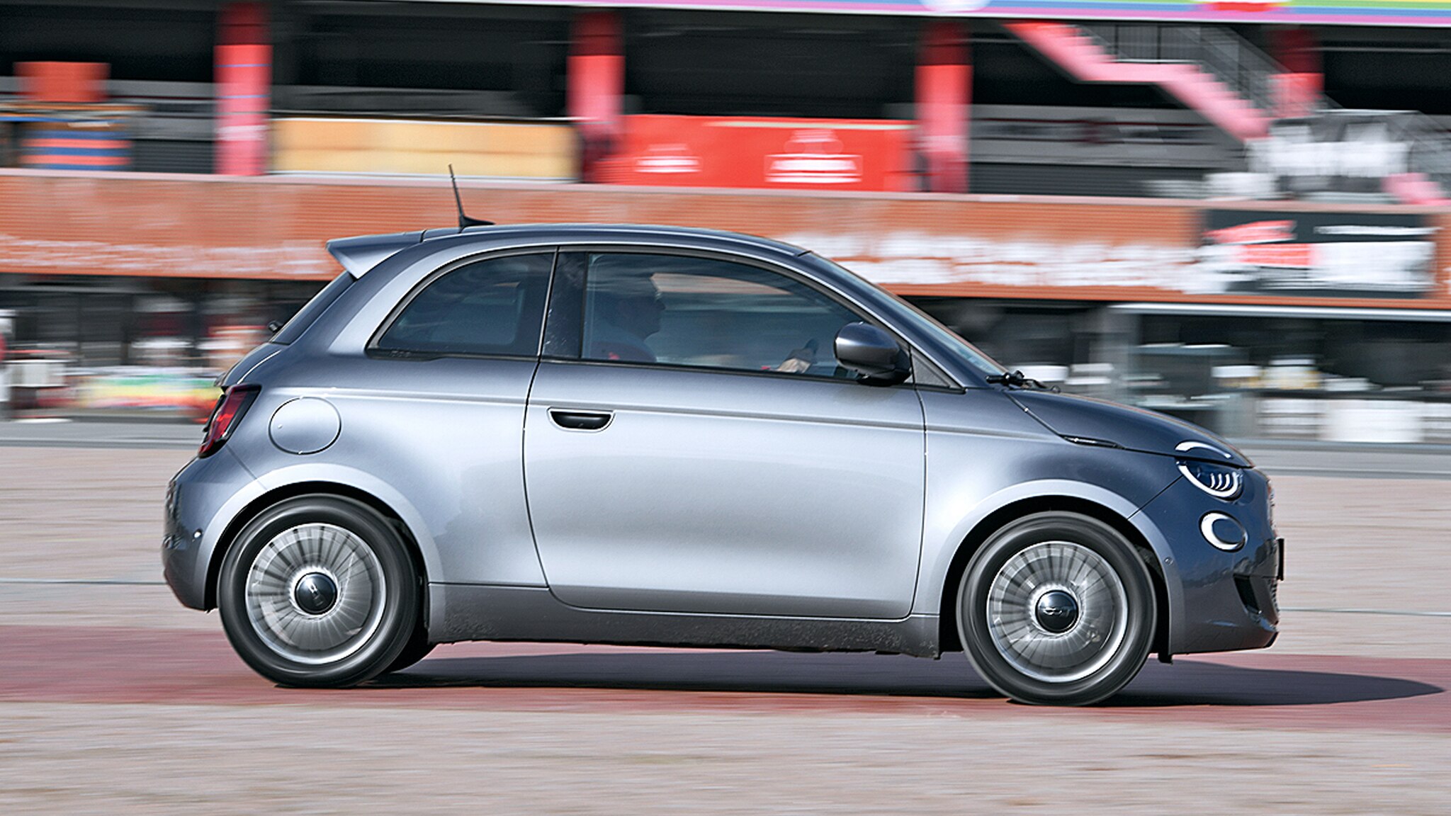 fiat-500-elektro-zum-kleinen-preis-leasen-auto-bild