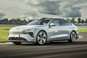 Nio ET7