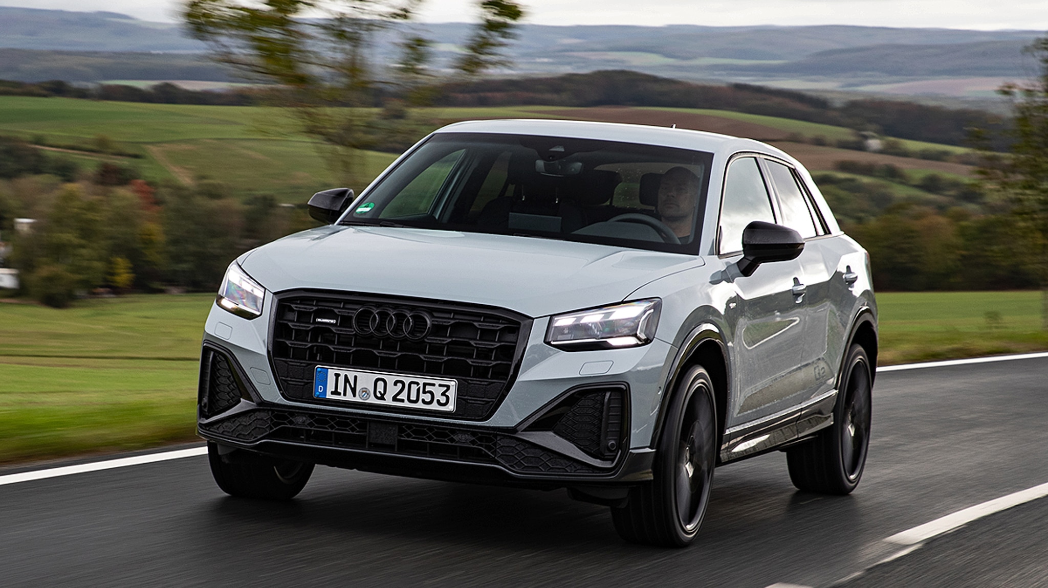 Audi Q2 2022 Kompakt SUV ab 679 Euro monatlich im Auto Abo AUTO BILD