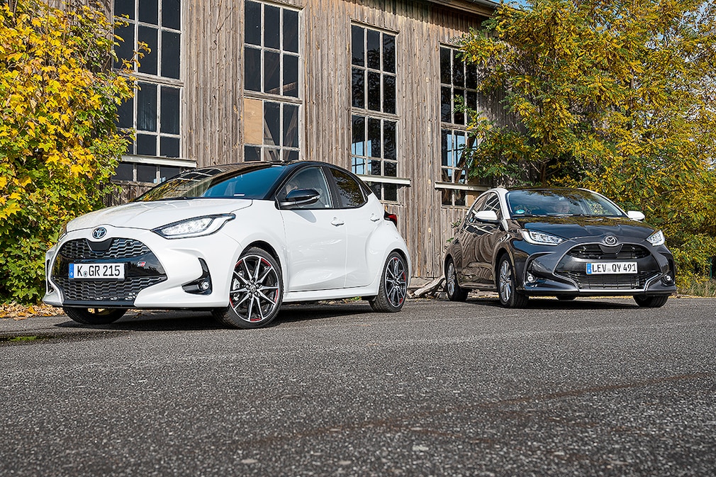 Toyota Yaris Hybrid Mazda 2 Hybrid