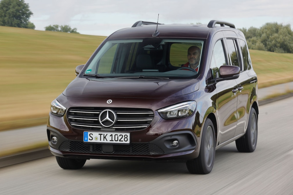 Mercedes T 180
