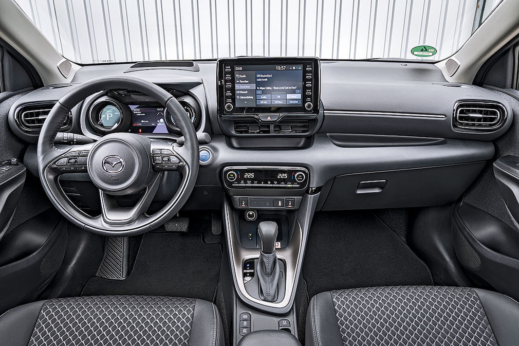 Mazda 2 Hybrid