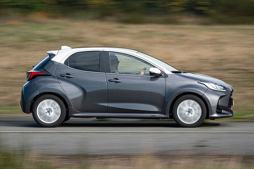 Mazda 2 Hybrid