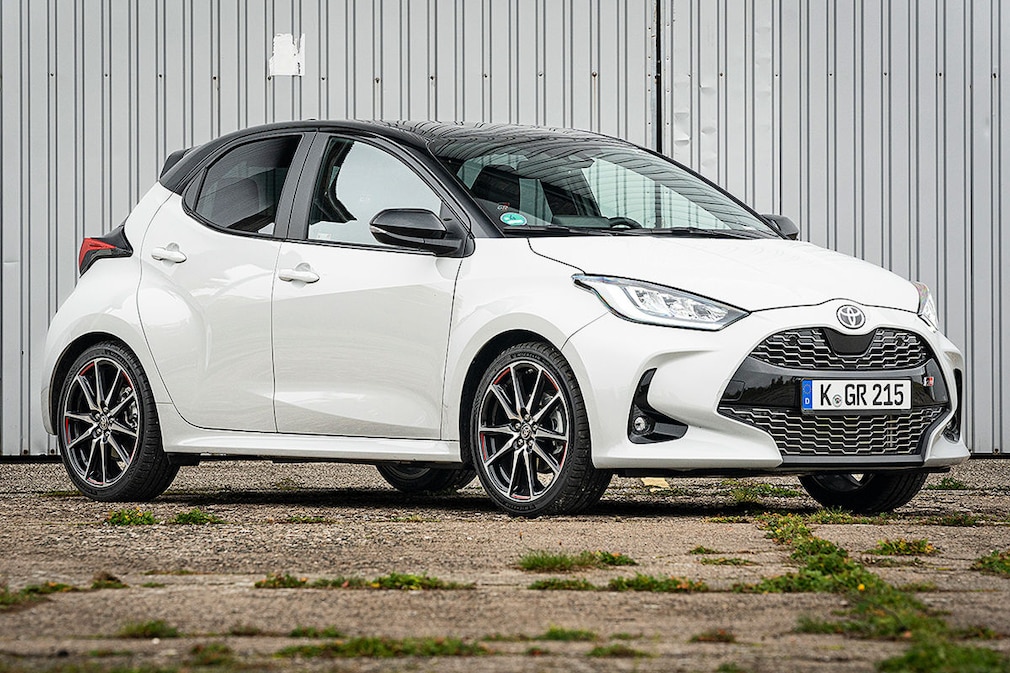 Toyota Yaris Hybrid