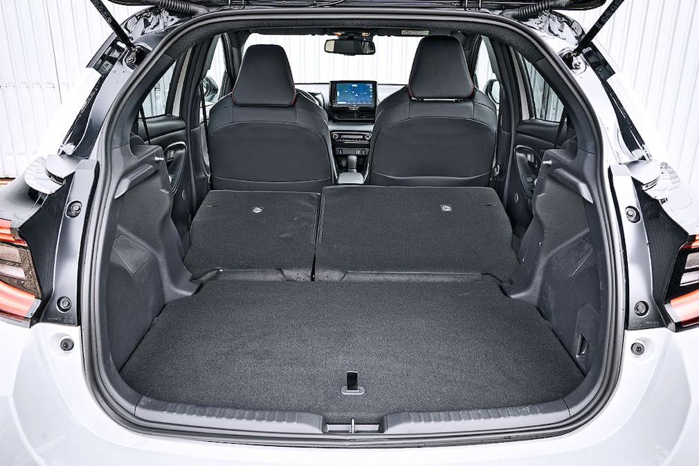 Toyota Yaris Hybrid