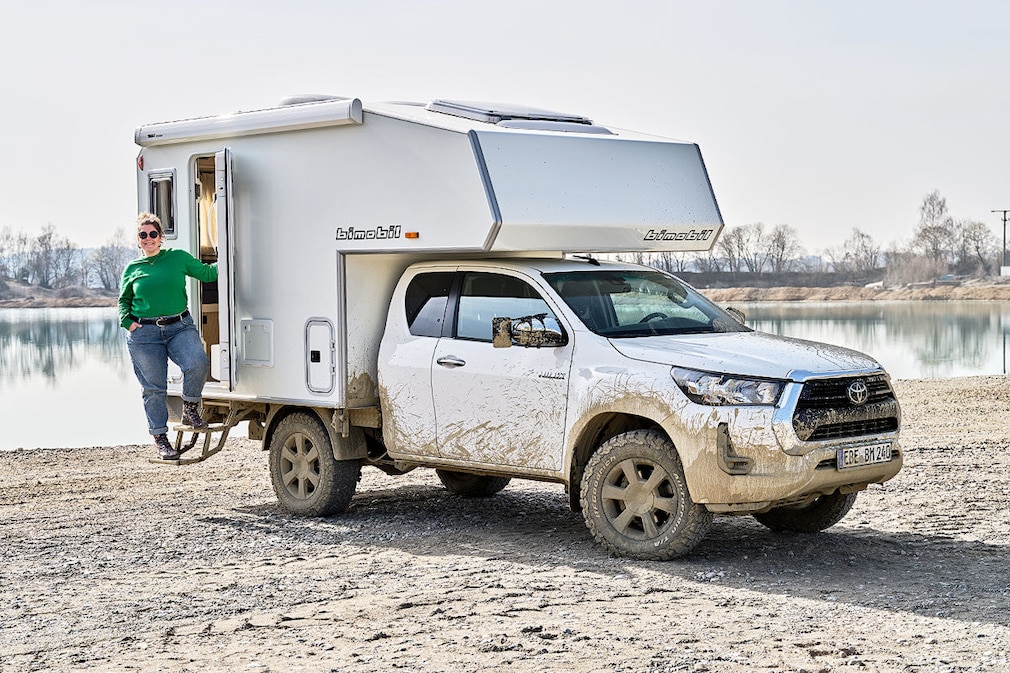 Toyota Hilux/Husky 240