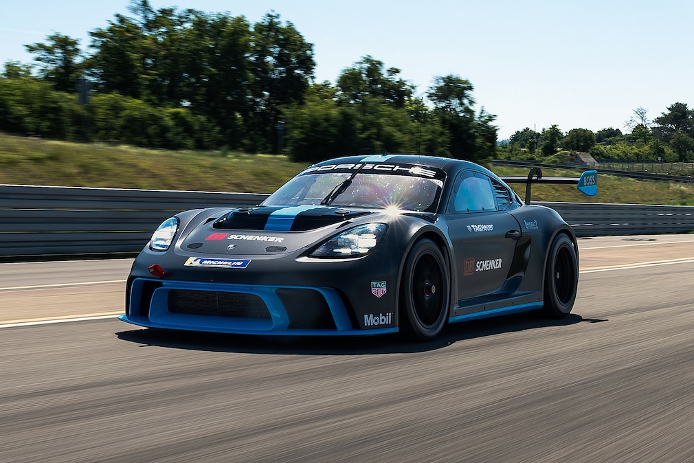 Mercedes benz gt63s. Мерседес amg gt 63s. Porsche e performance gt 4. Mercedes gt63s e performance. Мерседес amg gt 63s e performance.