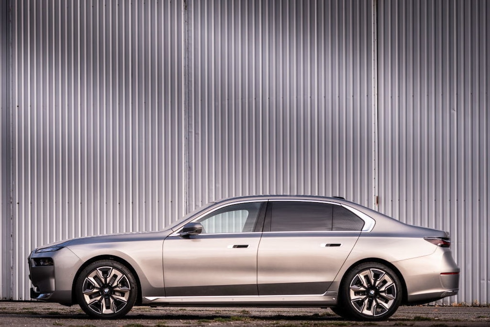 BMW i7 xDrive60