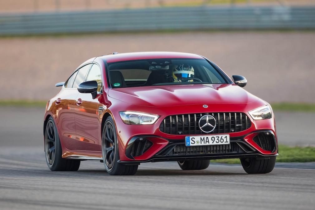 Mercedes AMG GT 63 S E Performance