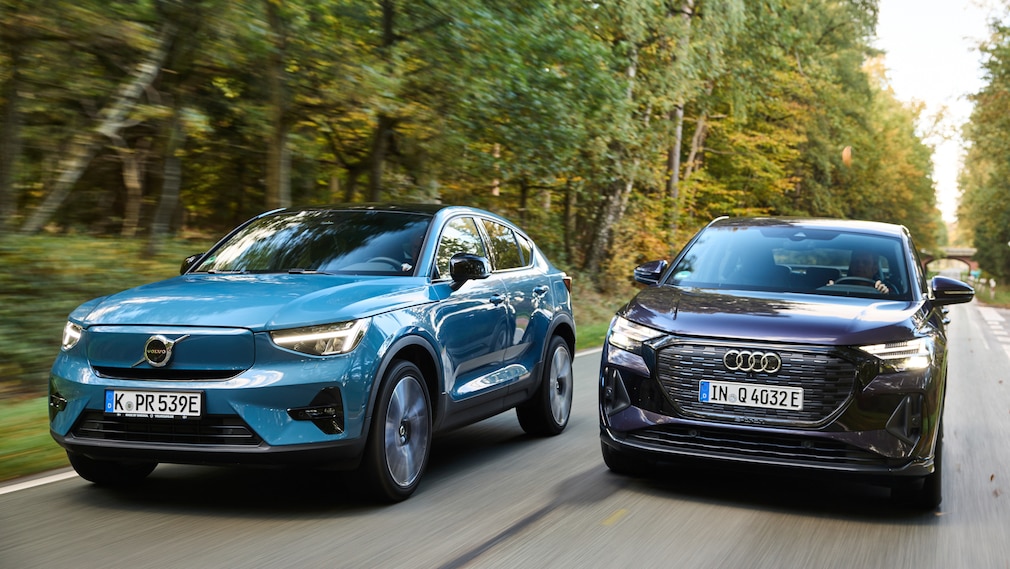 Audi Q4 Sportback 40 e-tron   Volvo C40 Recharge Single Motor