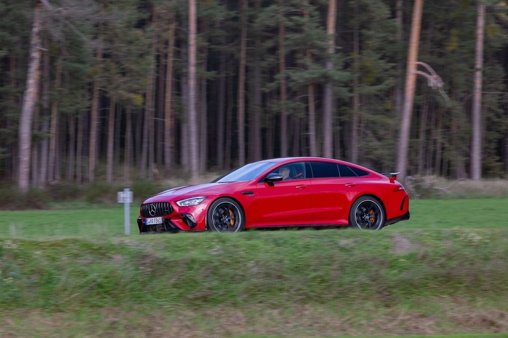 Mercedes AMG GT 63 S E Performance