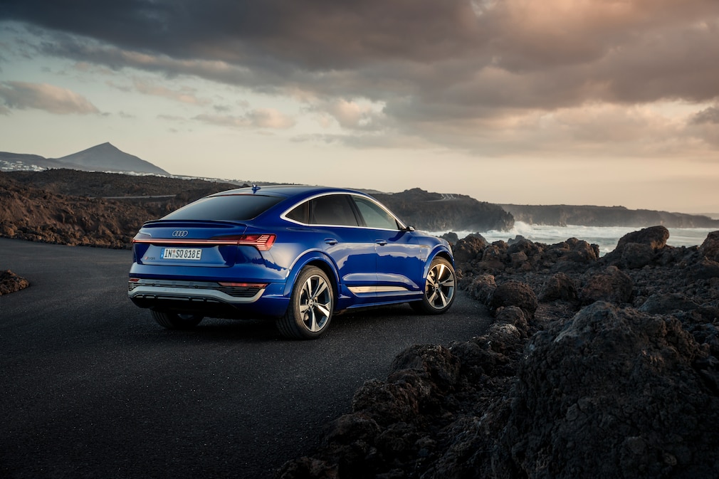 Audi Q8 e-tron: Fahrbericht, E-SUV, Elektro, SUV-Coupé - AUTO BILD