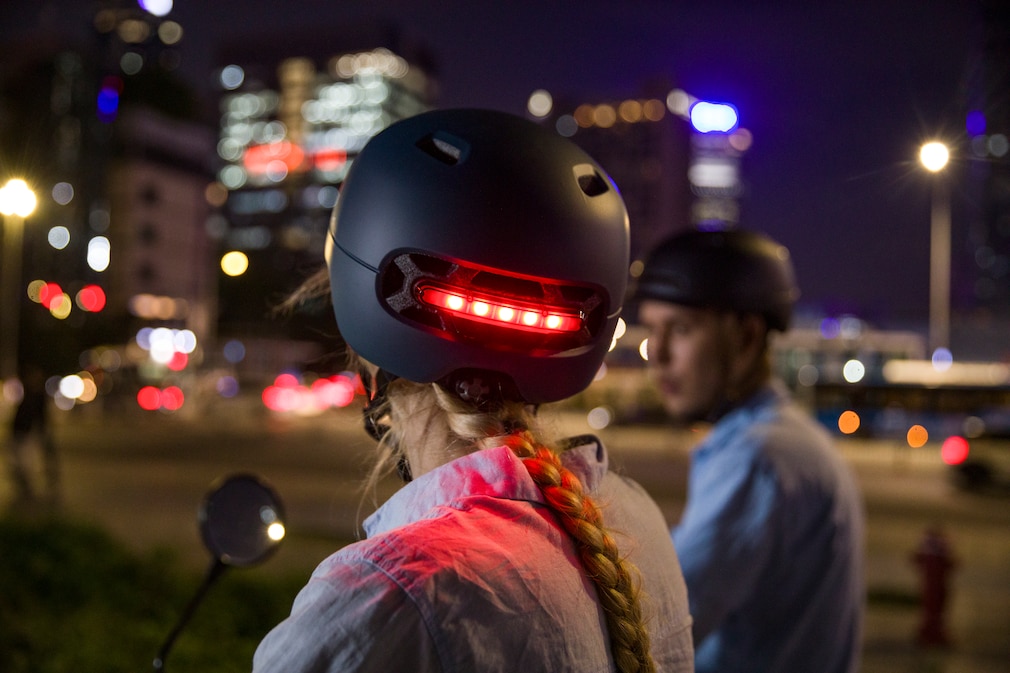 Helme mit Licht