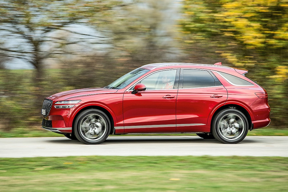Genesis Electrified GV70
