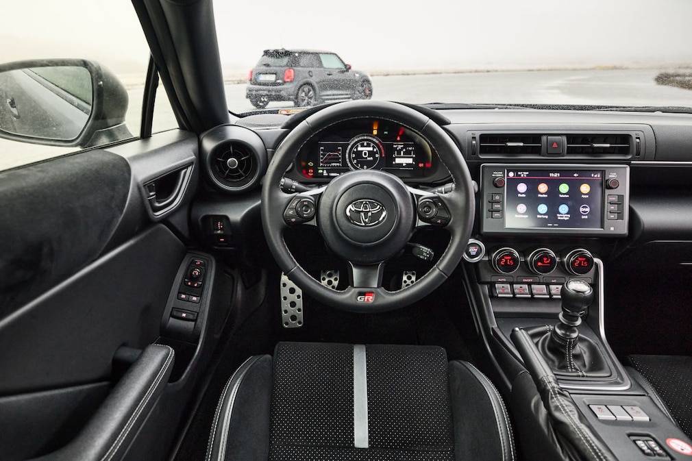 Toyota GR86