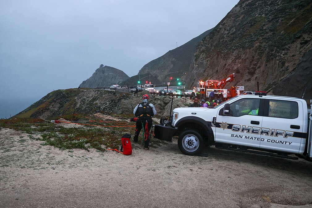 Tesla Unfall in San Mateo County Kalifornien
