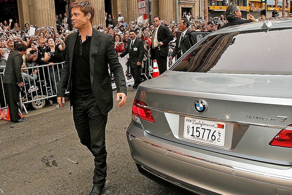 Brad Pitt - BMW 7er Hydrogen Brad Pitt - BMW 7er Hydrogen