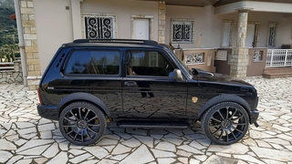 Lada Niva Turbo mit 300 PS