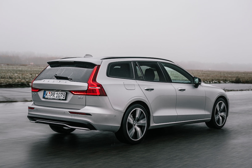 Volvo V60 B4 Mild-Hybrid Diesel