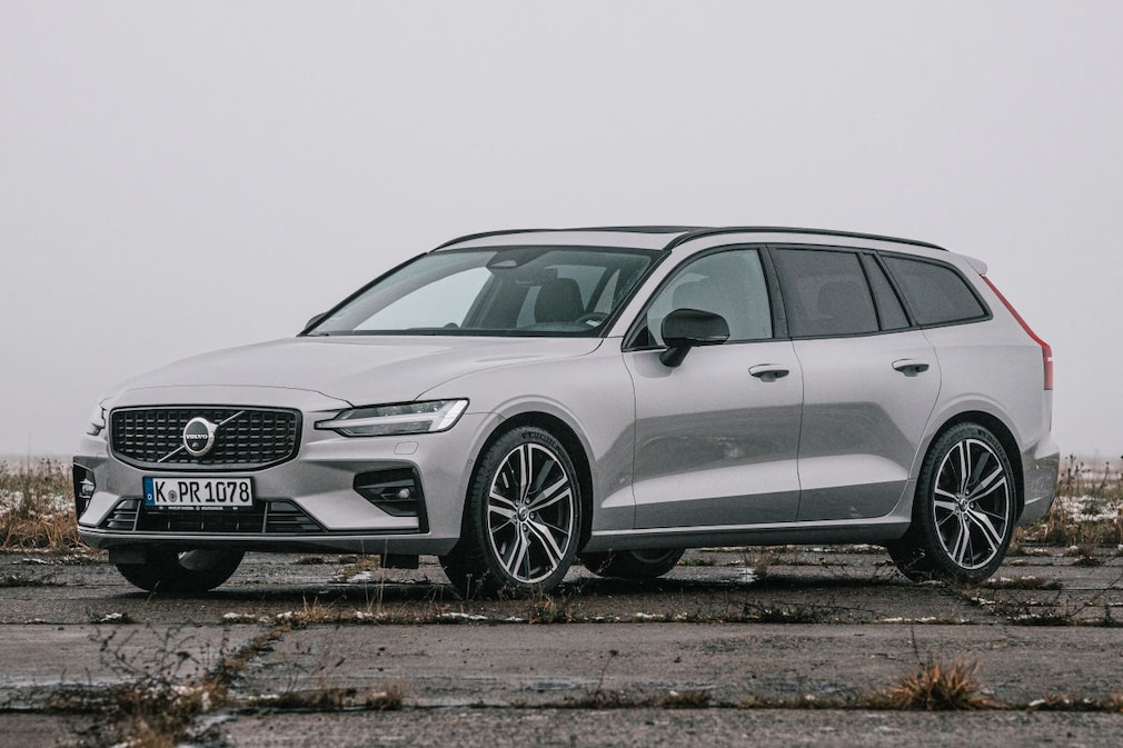 Volvo V60 B4 Mild-Hybrid Diesel