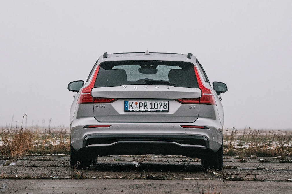 Volvo V60 B4 Mild-Hybrid Diesel